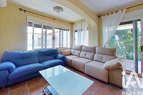 Talo myytävänä Vinaros, Castellon, Espanja, 3 makuuhuonetta, 94 m2 No. 152577 - kuva 1