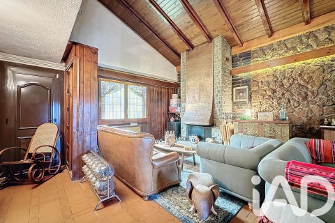 Dom w La Torre de Claramunt, Barcelona, Hiszpania 5 sypialni, 510 mkw. nr 152573 – zdjęcie 12