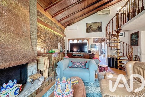 Hus till salu i La Torre de Claramunt, Barcelona, Spanien 5 sovrum, 510 kvm. Nr. 152573 - foto 26