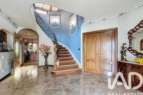 Hus till salu i La Torre de Claramunt, Barcelona, Spanien 5 sovrum, 510 kvm. Nr. 152573 - foto 22