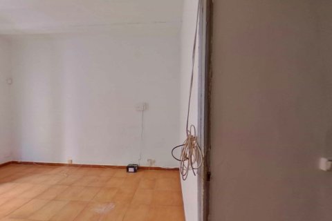 Apartamento en venta en Barcelona, España 5 dormitorios, 50 m2 No. 167180 - foto 27