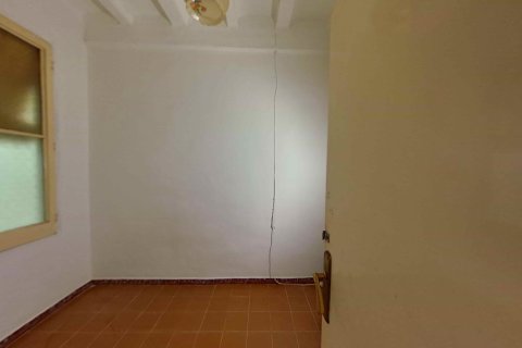 Apartamento en venta en Barcelona, España 5 dormitorios, 50 m2 No. 167180 - foto 25
