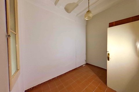 Apartamento en venta en Barcelona, España 5 dormitorios, 50 m2 No. 167180 - foto 29