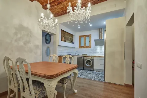 Продажа квартиры в Барселона, Испания 2 спальни, 116м2 №167181 - фото 6