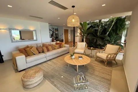 House for sale in Arenys de Mar, Barcelona, Spain 5 bedrooms, 1216 sq.m. No. 167177 - photo 28