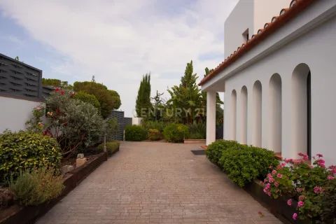 House for sale in Arenys de Mar, Barcelona, Spain 5 bedrooms, 1216 sq.m. No. 167177 - photo 14
