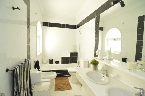 Villa zum Verkauf Torrevieja, Alicante, Spanien 4 Schlafzimmer, 520 m2 Nr. 135663 - Foto 26