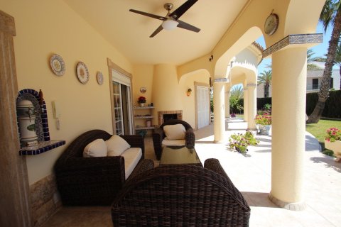 Villa in vendita a Punta Prima, Alicante, Spagna 4 camere da letto, 250 mq. N° 135661 - foto 24