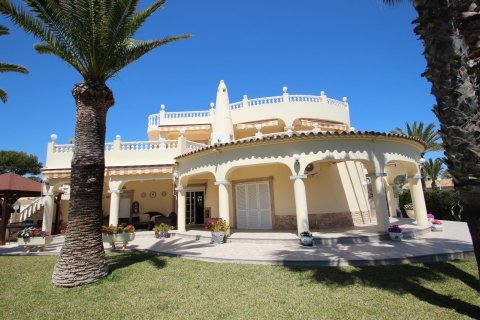 Villa in vendita a Punta Prima, Alicante, Spagna 4 camere da letto, 250 mq. N° 135661 - foto 23