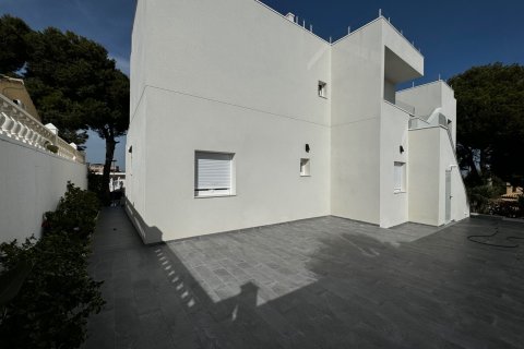 Huvila myytävänä Los Altos, Alicante, Espanja, 5 makuuhuonetta, 165 m2 No. 135660 - kuva 24