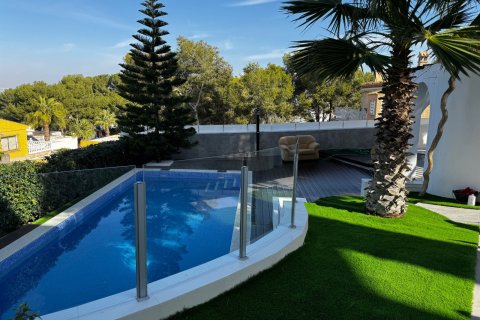 Huvila myytävänä Los Altos, Alicante, Espanja, 5 makuuhuonetta, 165 m2 No. 135660 - kuva 26