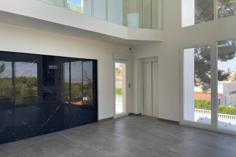 Huvila myytävänä Los Altos, Alicante, Espanja, 5 makuuhuonetta, 165 m2 No. 135660 - kuva 4