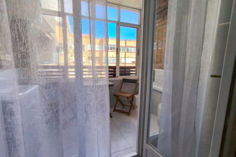 Appartamento in vendita a Torrevieja, Alicante, Spagna 1 camera da letto, 37 mq. N° 183409 - foto 23