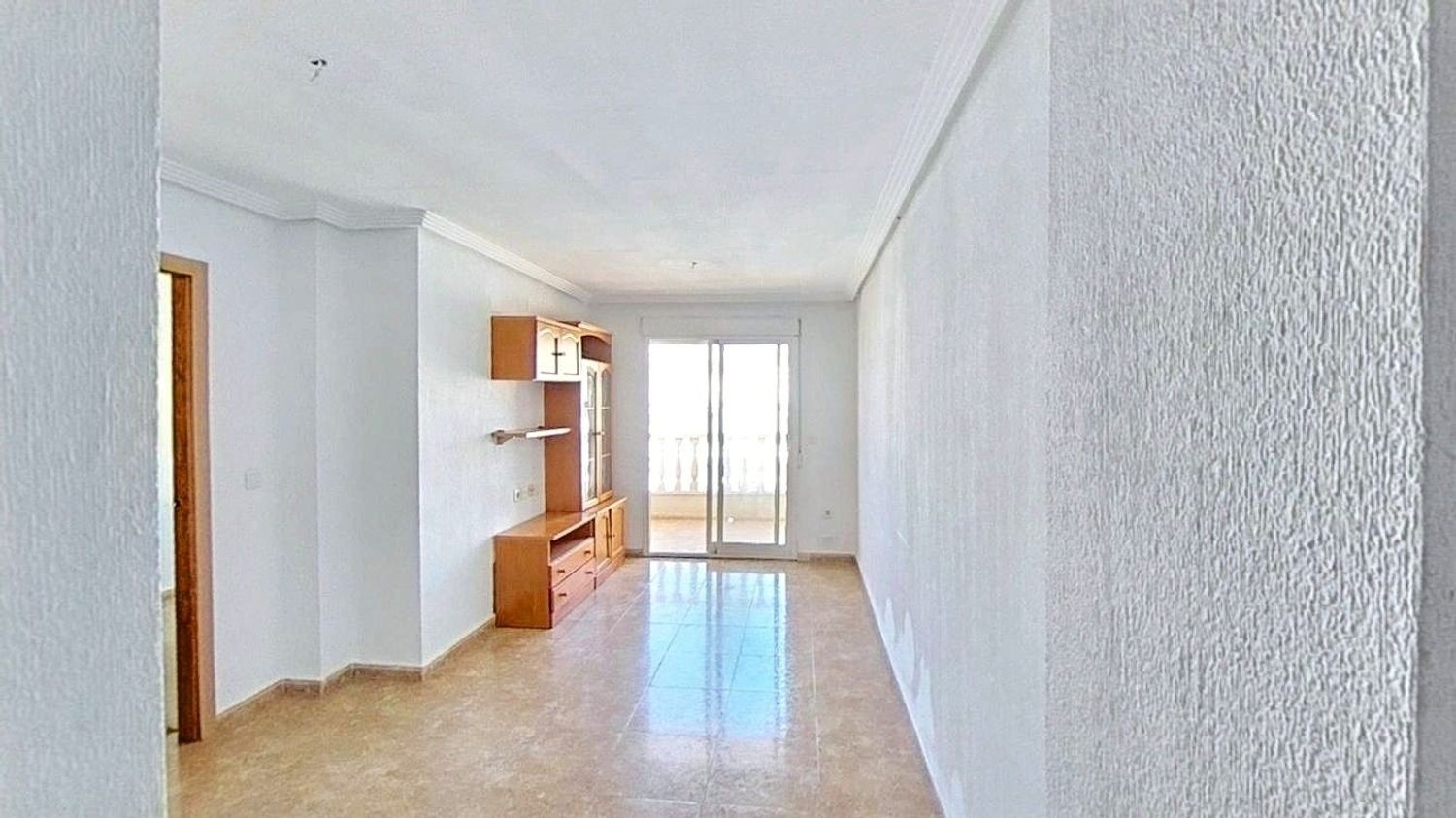 Commercial property in Torrevieja, Alicante, Spain 1 bedroom, 49 sq.m. No. 183408