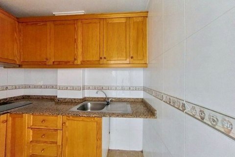 Продажа коммерческой недвижимости в Торревьеха, Аликанте, Испания 1 спальня, 49м2 №183408 - фото 5