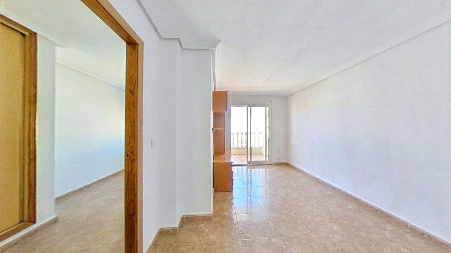 Commercial property in Torrevieja, Alicante, Spain 1 bedroom, 49 sq.m. No. 183408