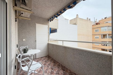 Lägenhet till salu i Torrevieja, Alicante, Spanien 2 sovrum, 69 kvm. Nr. 196649 - foto 18