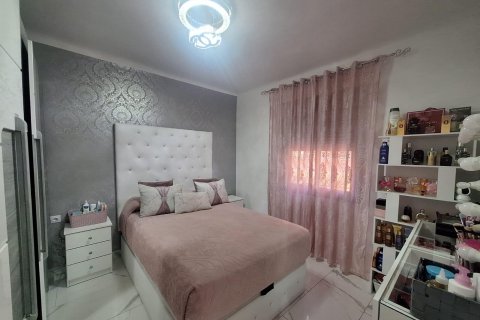 Apartment for sale in Alicante, Spain 2 bedrooms, 65 sq.m. No. 196651 - photo 25