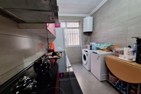 Apartment for sale in Alicante, Spain 2 bedrooms, 65 sq.m. No. 196651 - photo 5