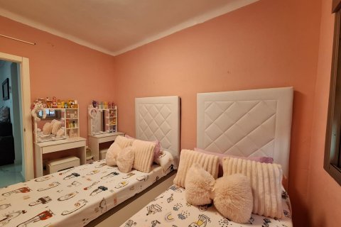 Apartment for sale in Alicante, Spain 2 bedrooms, 65 sq.m. No. 196651 - photo 19