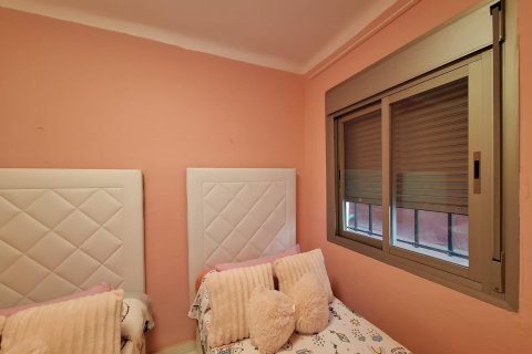 Apartment for sale in Alicante, Spain 2 bedrooms, 65 sq.m. No. 196651 - photo 17