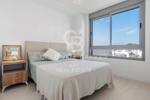 Takvåning till salu i Estepona, Malaga, Spanien 2 sovrum, 105 kvm. Nr. 158488 - foto 9