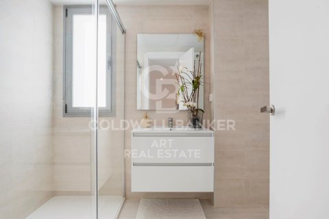 Takvåning till salu i Estepona, Malaga, Spanien 2 sovrum, 105 kvm. Nr. 158488 - foto 10