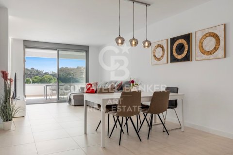 Takvåning till salu i Estepona, Malaga, Spanien 2 sovrum, 105 kvm. Nr. 158488 - foto 6