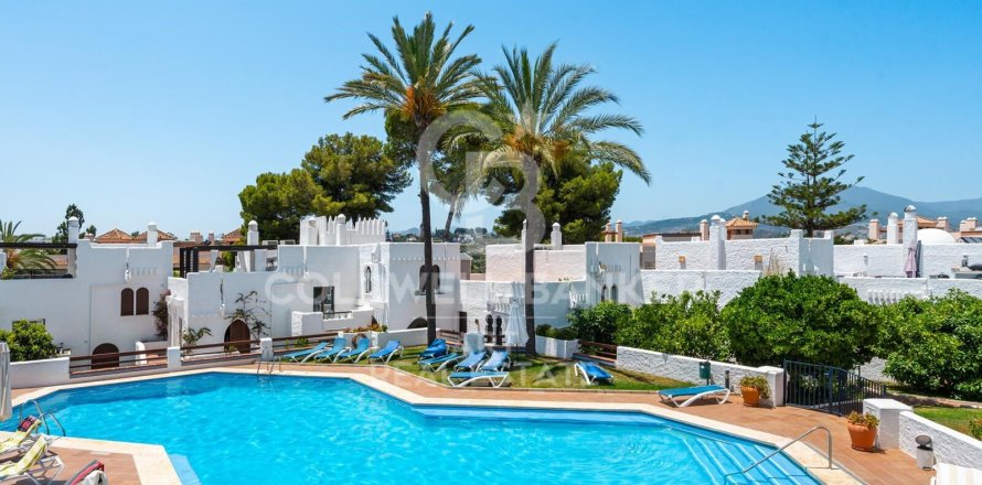 Penthauss Marbella, Malaga, Spānijā 3 istabas, 172 m2 Nr. 158487