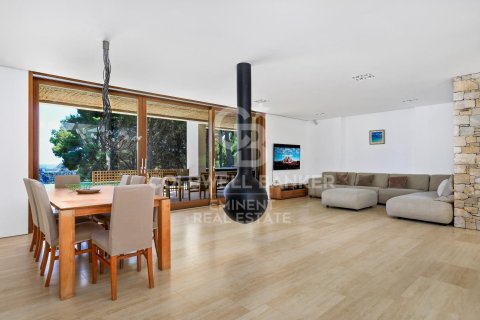 House for sale in Begur, Girona, Spain 5 bedrooms, 597 sq.m. No. 158490 - photo 6