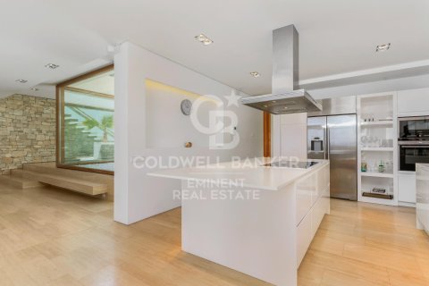 House for sale in Begur, Girona, Spain 5 bedrooms, 597 sq.m. No. 158490 - photo 13
