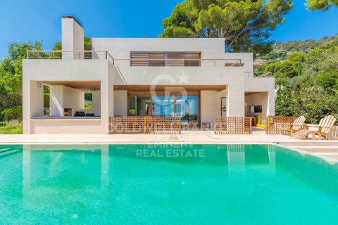 Hus i Begur, Girona, Spanien 5 sovrum, 597 kvm. Nr. 158490