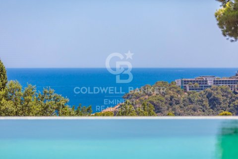 House for sale in Begur, Girona, Spain 5 bedrooms, 597 sq.m. No. 158490 - photo 3