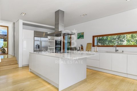 House for sale in Begur, Girona, Spain 5 bedrooms, 597 sq.m. No. 158490 - photo 11