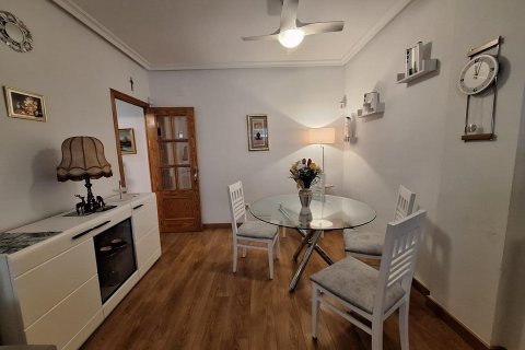 Apartment à louer à Torrevieja, Alicante, Espagne, 102 m2 No. 165944 - photo 19