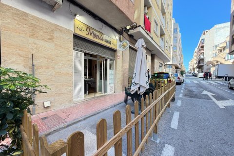 Commercial property for sale in Torrevieja, Alicante, Spain 57 sq.m. No. 165947 - photo 2