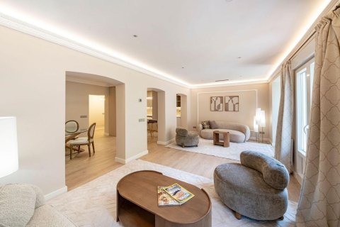 Dzīvoklis pārdošanā Madrid, Spānijā 2 istabas, 113 m2 Nr. 165945 - attēls 4