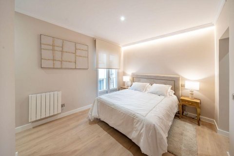 Dzīvoklis pārdošanā Madrid, Spānijā 2 istabas, 113 m2 Nr. 165945 - attēls 14