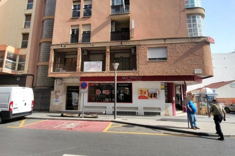 Wohnung zum Verkauf in Torrevieja, Alicante, Spanien 1 Schlafzimmer, 128 m2 Nr. 165946 - Foto 1