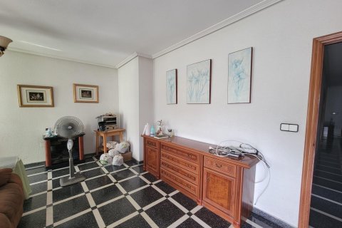 Wohnung zum Verkauf in Torrevieja, Alicante, Spanien 1 Schlafzimmer, 128 m2 Nr. 165946 - Foto 6