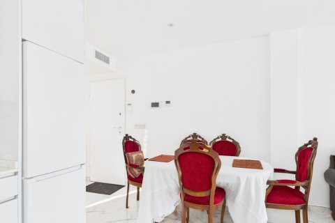 Villa for sale in Los Alcazares, Murcia, Spain 3 bedrooms,  No. 146266 - photo 9