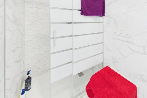 Villa for sale in Los Alcazares, Murcia, Spain 3 bedrooms,  No. 146266 - photo 1