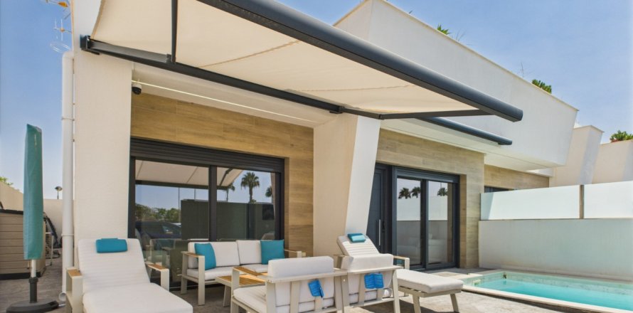 Villa en Torre-Pacheco, Murcia, España 3 dormitorios,  No. 146268