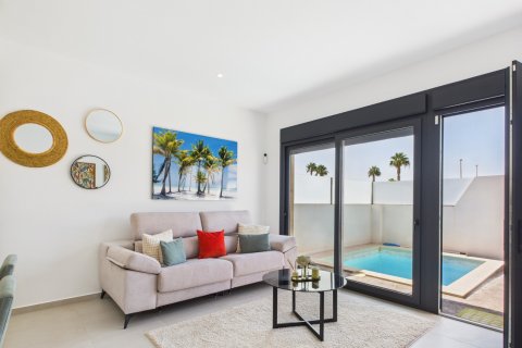 Villa en venta en Torre-Pacheco, Murcia, España 3 dormitorios,  No. 146268 - foto 8