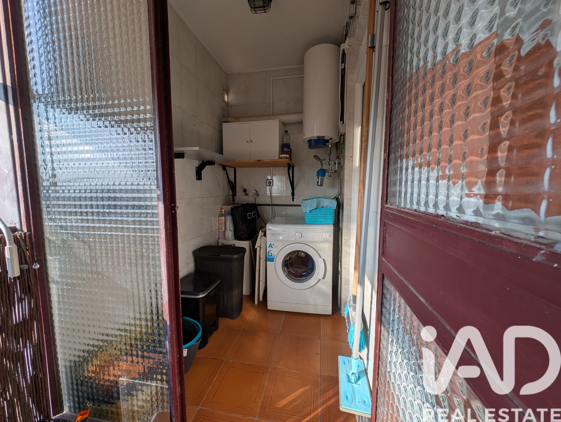 Penthouse in Santa Coloma de Gramenet, Barcelona, Spain 3 bedrooms, 81 sq.m. No. 172930
