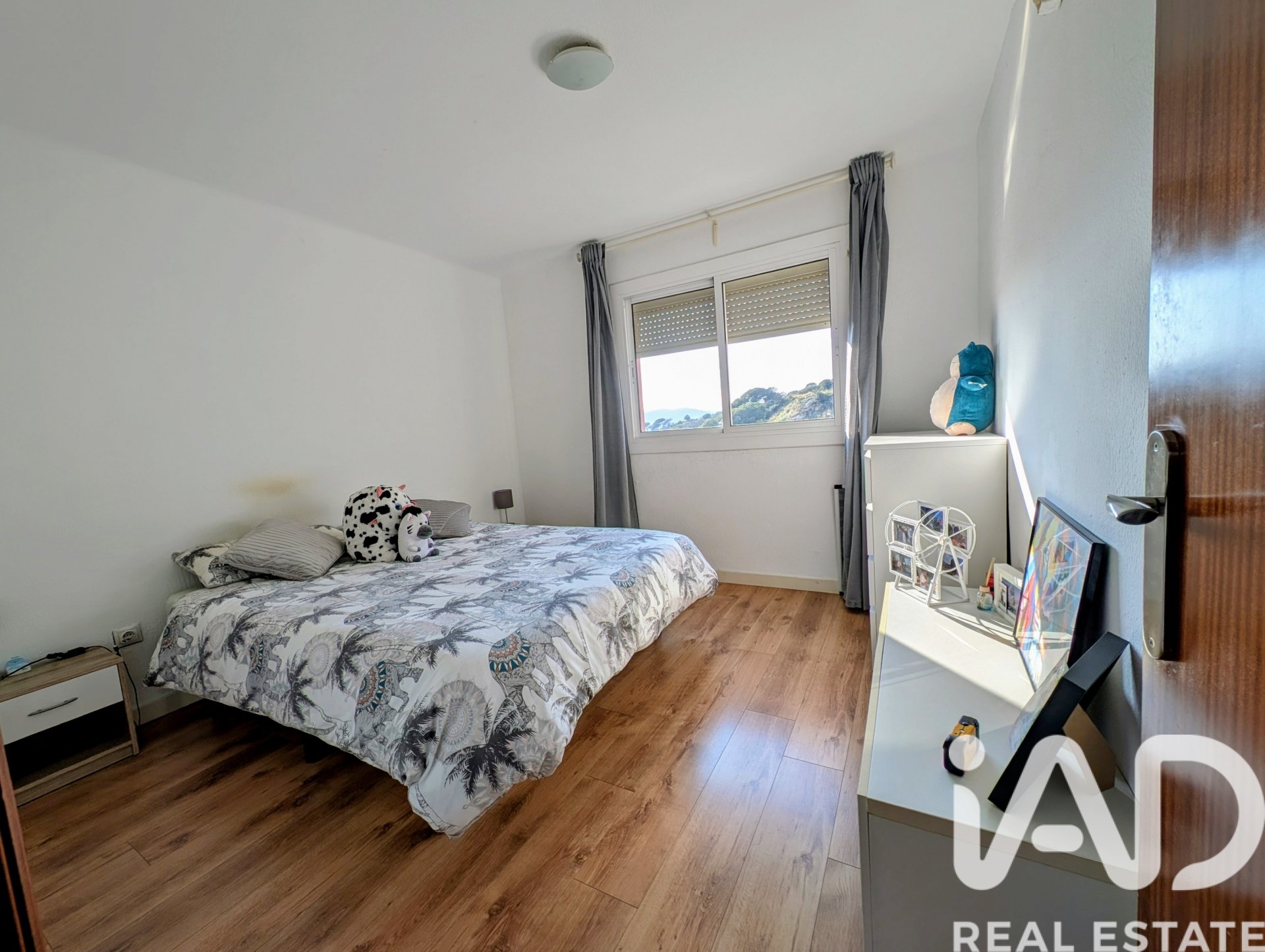 Penthouse in Santa Coloma de Gramenet, Barcelona, Spain 3 bedrooms, 81 sq.m. No. 172930