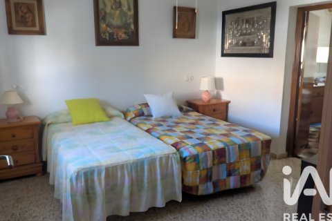 Casa in vendita a Alhaurin de la Torre, Malaga, Spagna 5 camere da letto, 220 mq. N° 172926 - foto 12