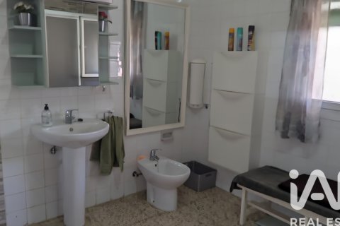 Casa in vendita a Alhaurin de la Torre, Malaga, Spagna 5 camere da letto, 220 mq. N° 172926 - foto 16