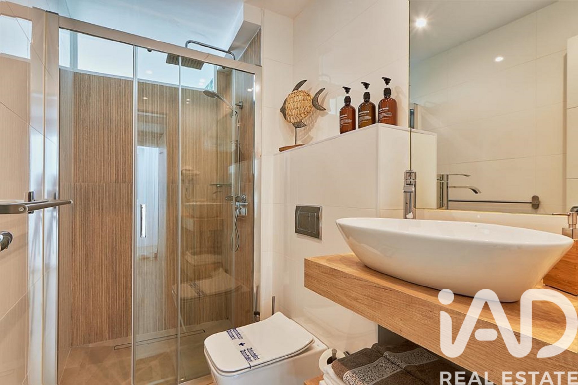 Gewerbeimmobilien in Malaga, Spanien 397.41 m2 Nr. 172925