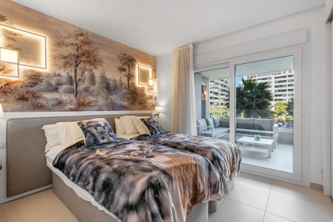 Apartament w Punta Prima, Alicante, Hiszpania 2 sypialnie, 79 mkw. nr 147827 – zdjęcie 23